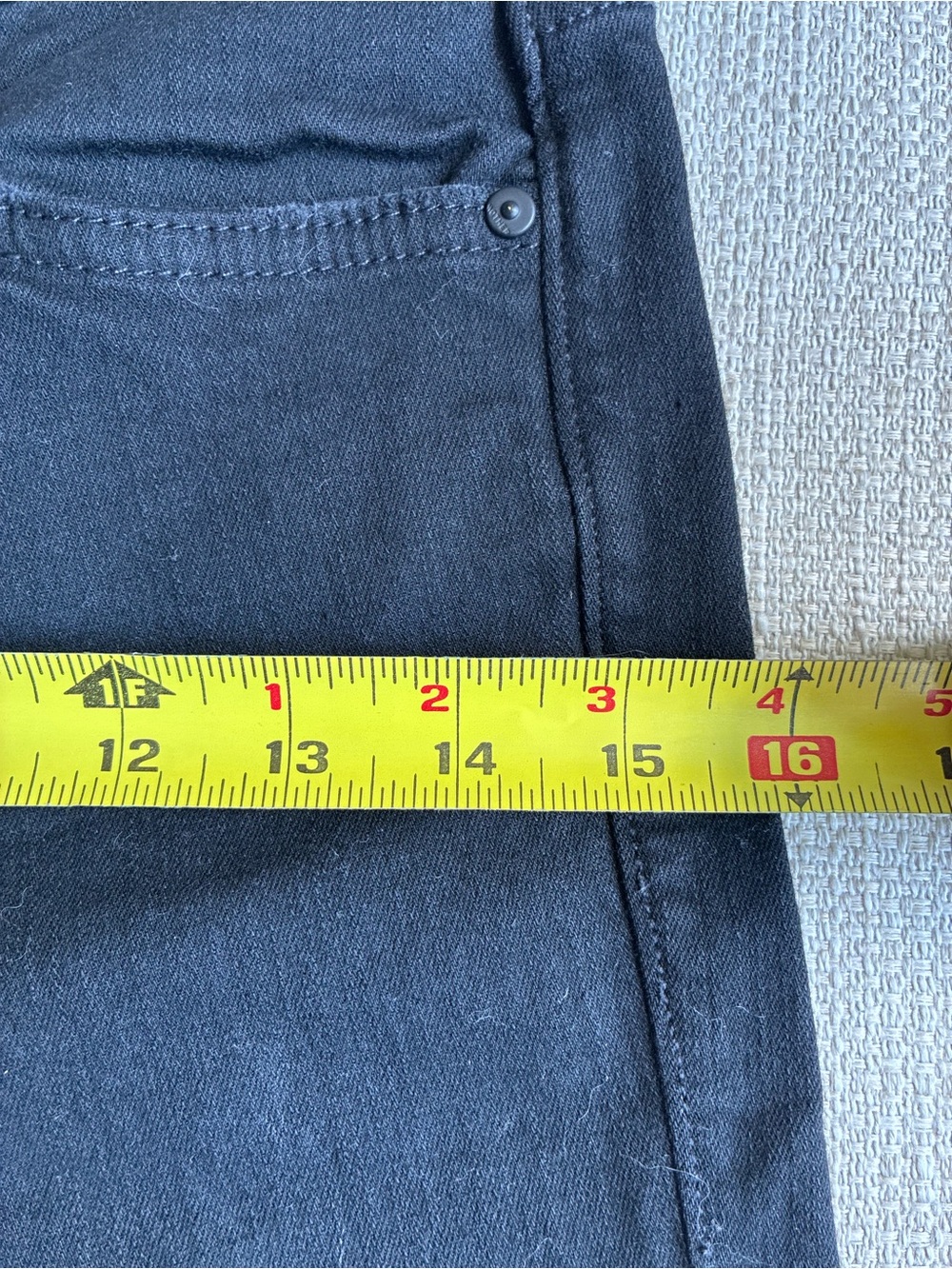 MOTHER Jeans Women’s 27 The Insider Crop Step Frat in Not Guilty - Picture 11 of 14